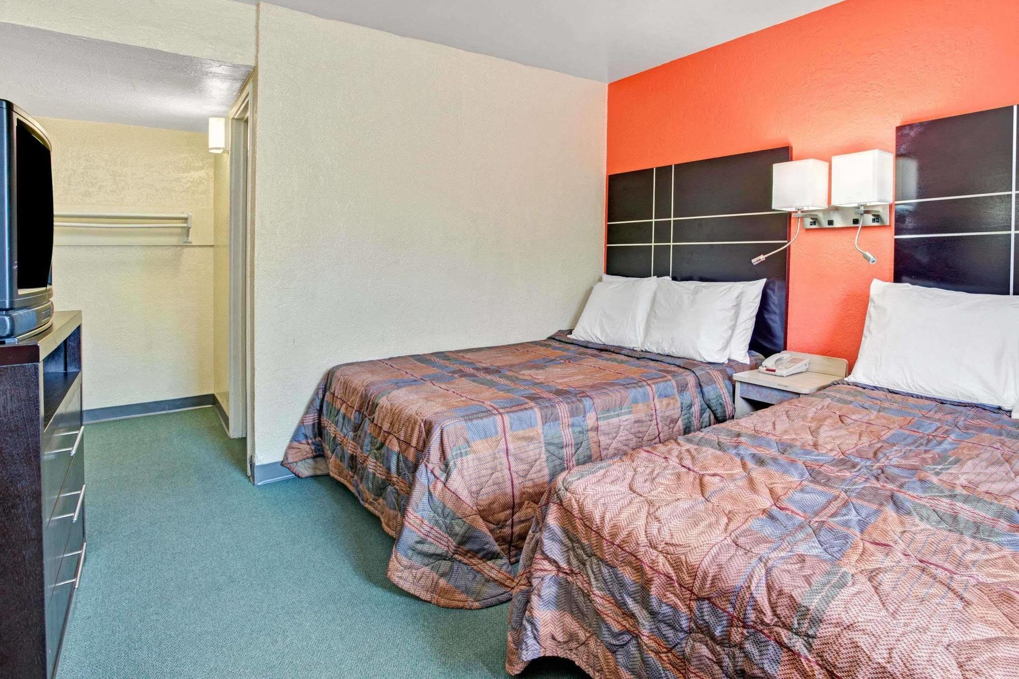 Knights Inn Jacksonville Airport מראה חיצוני תמונה
