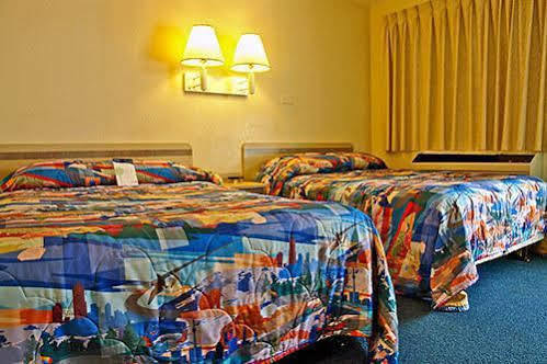 Knights Inn Jacksonville Airport מראה חיצוני תמונה